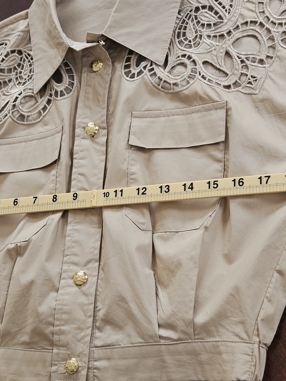 GALITA Camel Cropped Button-Up Shirt with Cutout Embroidery Details - Size S - Picture 10 of 11